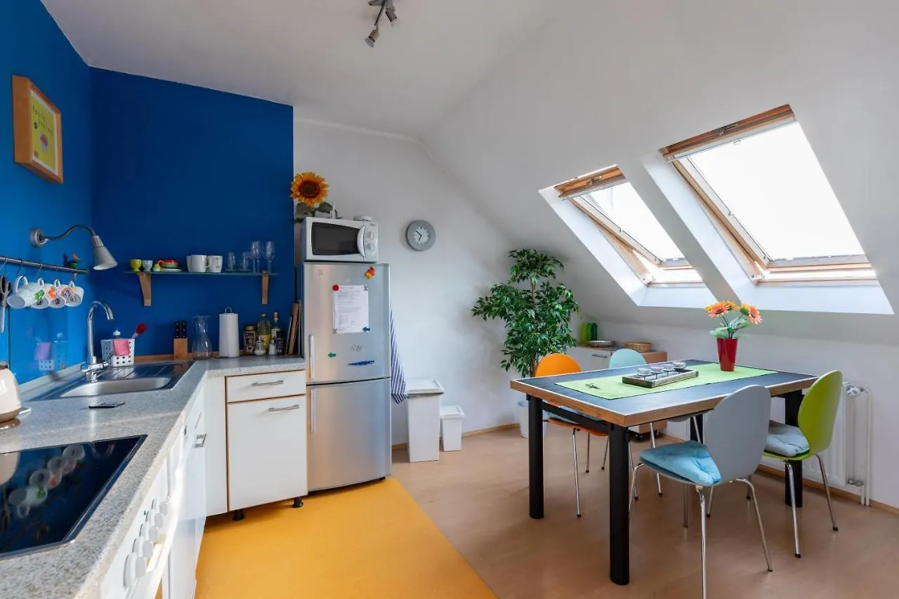 Andreas' Dachwohnung Mit Terrasse غراتس